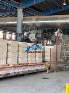 دربارۀ این مقاله بیشتر بخوانید آجرمرجان:صنایع آجرمبصّر